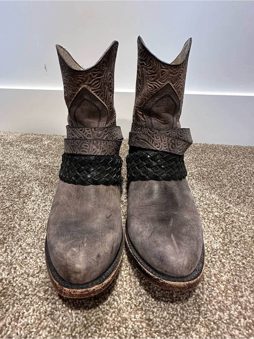 Freebird Mzcal Distressed Gray Leather Western Boots with Braided Strap